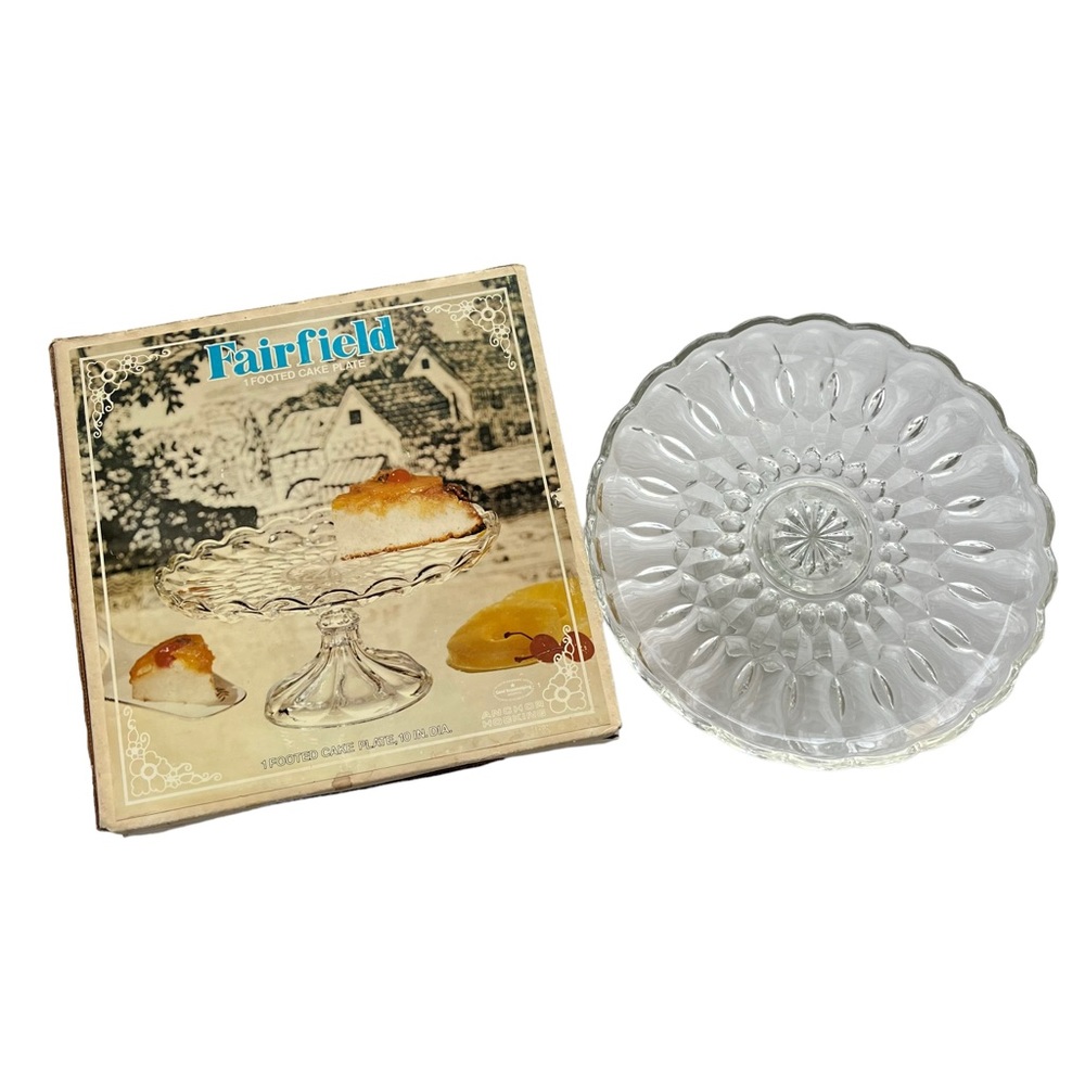 Vintage Anchor Hocking‎ Fairfield 1 Footed Pressed Glass Cake Plate 10” Diameter